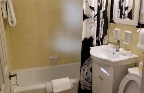 Oak Lawn Hôtel | GATEWAY INN