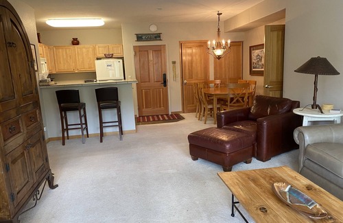 Mountain House Copropriété | Passerelle River Run: 2 Master Suites, Pied de levage, la pente Vues, ​​laveuse / sécheuse