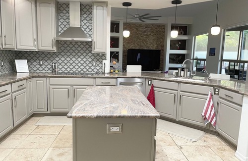 Coronado Foothills Estates Maison | Gather the family! Luxury. Relaxation. Views. Pool.