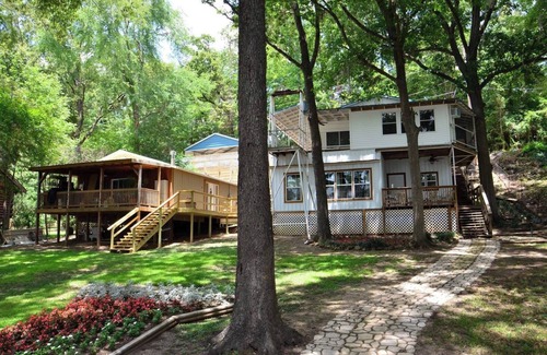 Jonesville Maison | Gator Lodge on Caddo Lake
