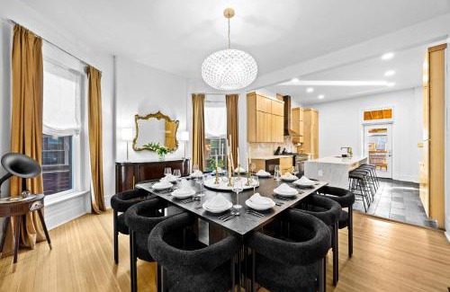 Cherokee Triangle Maison | Gatsby Estate Luxe 7BR Retreat with Game Room