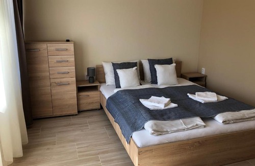 Balatonfured Maison | Gatto Verde Apartman