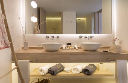 Santa Gertrudis Hôtel | Gatzara Suites Santa Gertrudis