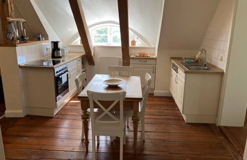 Putnitz Appartement | Vue Gaube - Château Pütnitz - Canoë spéciale de 4 U (05 Sept-18 Juin)
