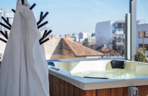 Cluj-Napoca Appartement | GAVAS Jacuzzi Relax Zen