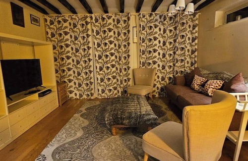 Bath Maison | MOUNT HOUSE ROAD, BATH