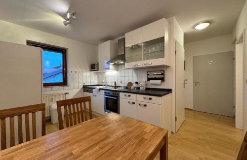 Alt-Knielingen Appartement | Gemütliche 2-Zimmer-Wohnung by Rabe - Innenhof, Smart-TV, Netflix