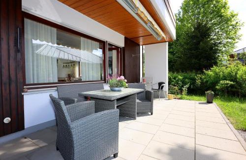 Bernau Appartement | Gemütliche Fewo mit Sonnenterrasse