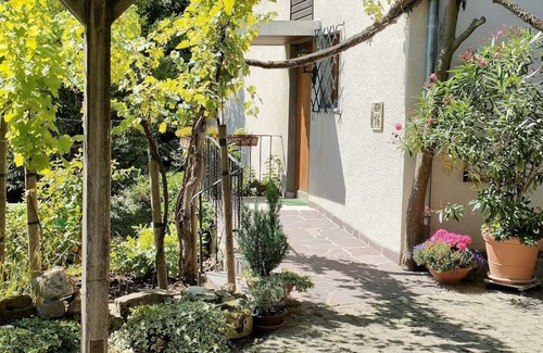 Obereisenheim Appartement | Gemütliche Ferienwohnung mit 2 Schlafzimmern und Terrasse