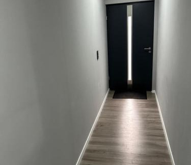 Rauschenberg Appartement | Gemütliche Ferienwohnung mit 1 Schlafzimmer, Wohnzimmer mit Schlafcouch & voll ausgestattete Küche