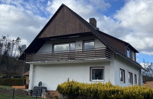 Wolfhagen Appartement | Gemütliche Ferienwohnung mit 2 Schlafzimmern in Einem Ruhigen Ort