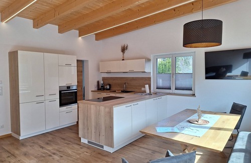 Landeck Appartement | Gemütliche Ferienwohnung im Bergwaerts.tirol - Apart Gipfelblick