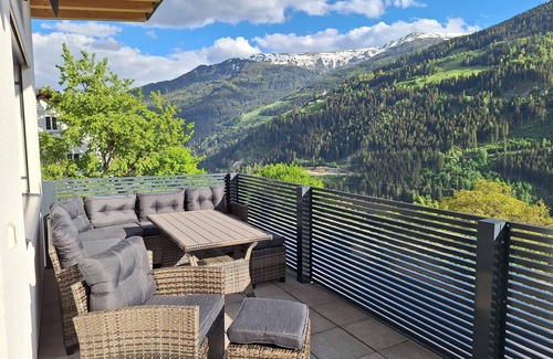 Landeck Appartement | Gemütliche Ferienwohnung im Bergwaerts.tirol - Apart Gipfelblick