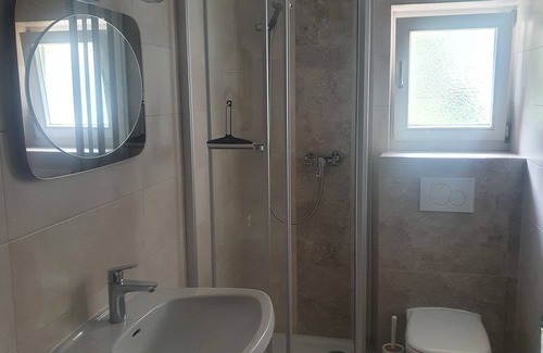 Pfunds Appartement | Gemütliche Ferienwohnung für 4-5 Personen für Einen Entspannten Familienurlaub