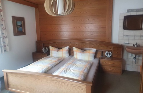 Pfunds Appartement | Gemütliche Ferienwohnung für 4-5 Personen für Einen Entspannten Familienurlaub