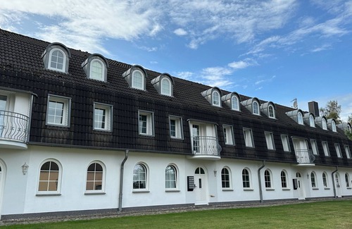 Wischuer Appartement | Gemütliche Fewo mit Balkon Nahe der Ostsee - 2 Schlafzimmer - Ferienwohnung Svenja