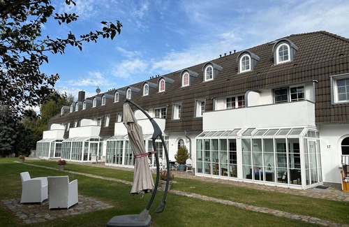 Wischuer Appartement | Gemütliche Fewo mit Balkon Nahe der Ostsee - 2 Schlafzimmer - Ferienwohnung Svenja