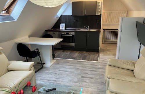 Papenburg Appartement | Gemütliche Fewo Zwischen Oben- und Untenende