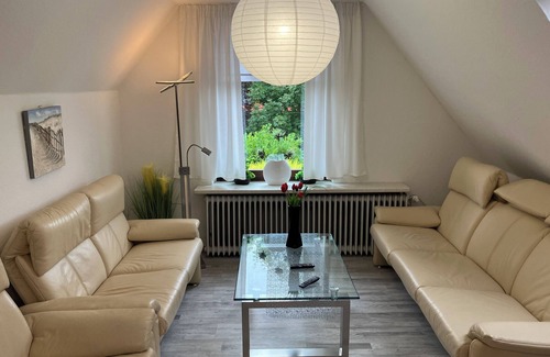 Papenburg Appartement | Gemütliche Fewo Zwischen Oben- und Untenende