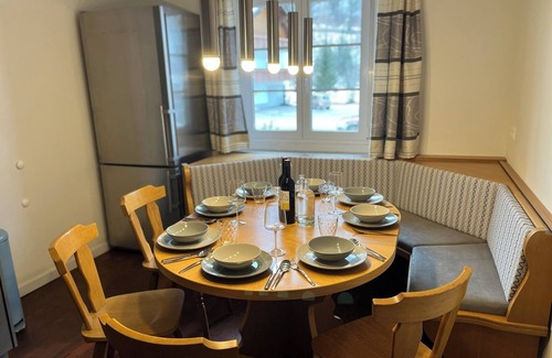Mortschach Appartement | Gemütliche Luxus Ferienwohnung im Ruhigen Mörtschach