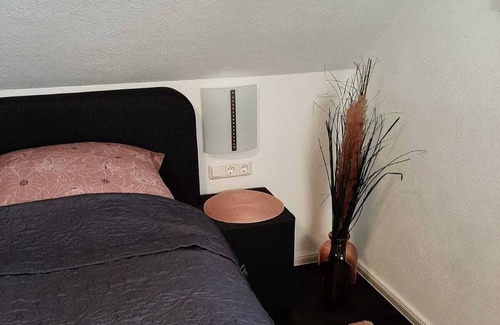 Leeder Appartement | Gemütliche Naturnahe Ferienwohnung in Oberbayern