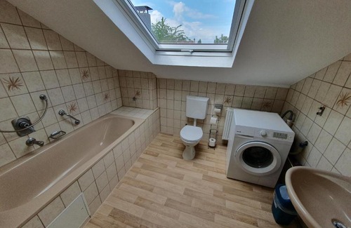 Muehlacker Appartement | Gemütliche zentrale DG Wohnung in Mühlacker
