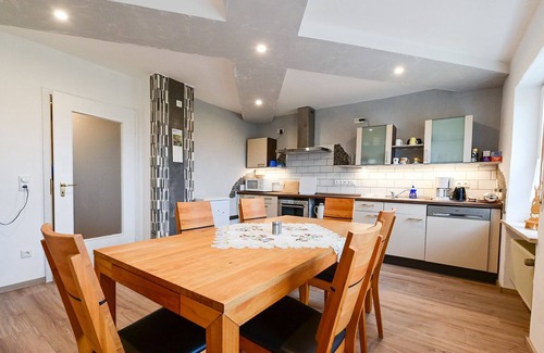 Mehlmeisel Appartement | Chalet confortable avec balcon pouvant accueillir jusqu'à 4 personnes