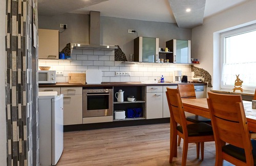 Mehlmeisel Appartement | Chalet confortable avec balcon pouvant accueillir jusqu'à 4 personnes