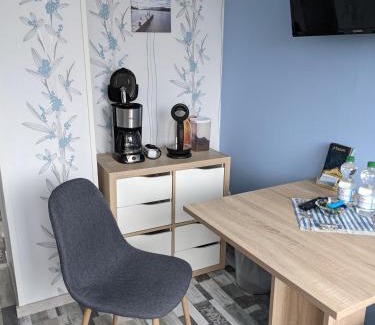 Pewsum Appartement | Gemütliches Gästezimmer an der Nordsee