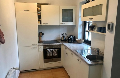 Wiselka Maison | Gemütliches Reethaus in Wald und Wasserlage