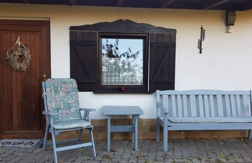 Lichtenberg Appartement | Gemütliches Zimmer mit TV und Kostenfreiem Wlan