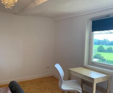 Wolfhagen Appartement | Gemütlichkeit im Fachwerkhaus, 3 Schlafzimmer, Balkon, Parkplatz