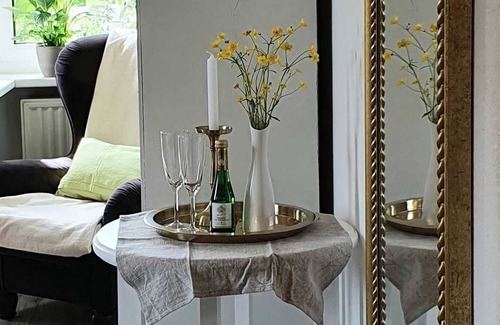 Bad Zwesten Appartement | Gem at the Kurpark, Germany