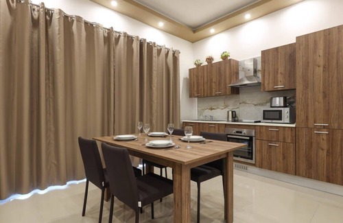 Birzebbuga Appartement | Gem Beachfront Apt with Amazing Bay and Sea Views