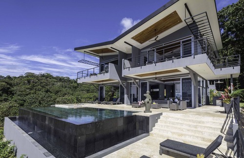 Dominical Villa | Gema Escondida-Newly Listed Home Nestled in the Jungle with Breathtaking Views