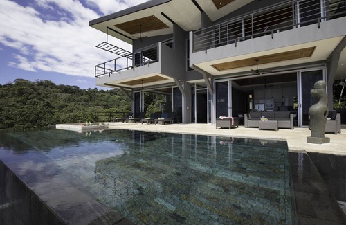 Dominical Villa | Gema Escondida-Newly Listed Home Nestled in the Jungle with Breathtaking Views