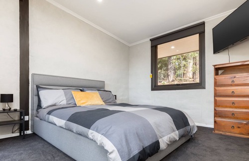 Gembrook Maison | Gembrook Views