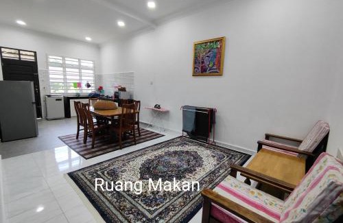 Kedai Buluh Maison | Gemia Rumah Tamu - 3 bilik aircond - near nasi dagang Atas tol