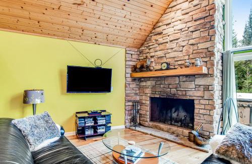 Presque Isle Maison | Gemstone Getaway