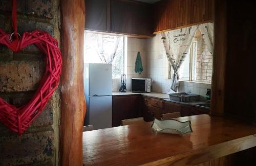Klerksdorp Maison | Gemstone Guest House