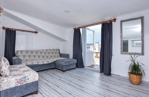 Marmara Lit Et Petit-Déjeuner | Genç Butik Otel
