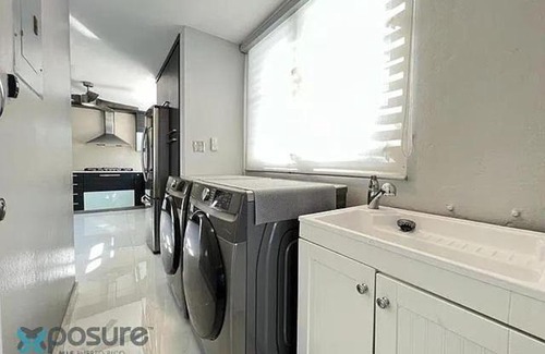Santa Rosa Appartement | Generous home available