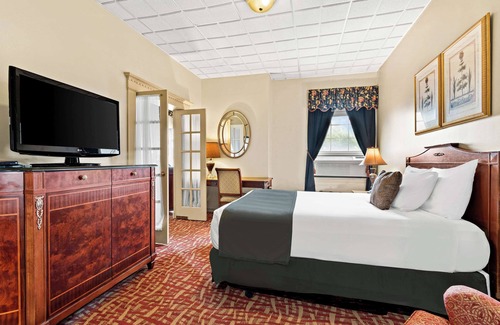 Williamsport Hôtel | Genetti Hotel, SureStay Collection by Best Western