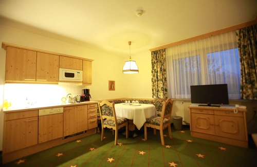 Imst Appartement | Genießen Sie die Freiheit der Ferienwohnung Gepaart mit dem Komfort vom 4-hotel
