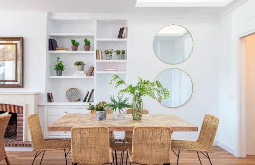 Ensanche Centro Appartement | Genteel Home Plaza de la Marina
