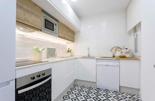 Ensanche Centro Appartement | Genteel Home Teatro Soho