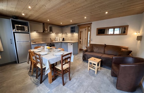 Pers-Jussy Appartement | Gentianes appart 4 - Appartement 3*** centre village, proche pistes 7/8pers.