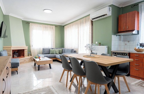 Vatopedi Appartement | Genuine local lifestyle in a small peaceful village, all year round.