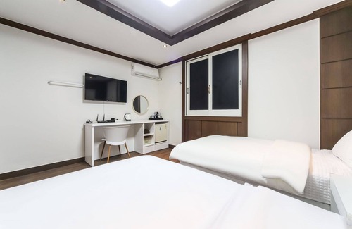 Irun-myeon Hôtel | Geojedo Branch Cell Phoenix