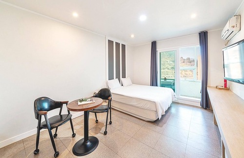 Irun-myeon Hôtel | Geojedo Jisepo Wave